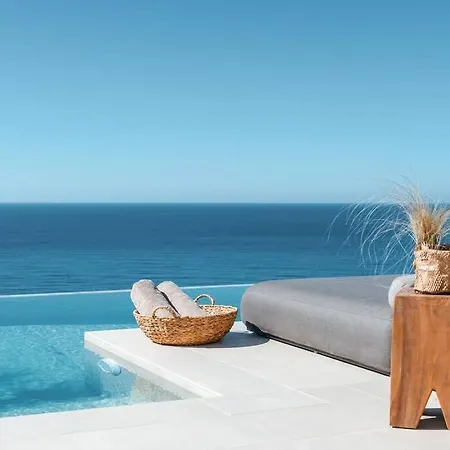 The Wave Twin 2 Kathisma Lefkada * Kathisma Beach